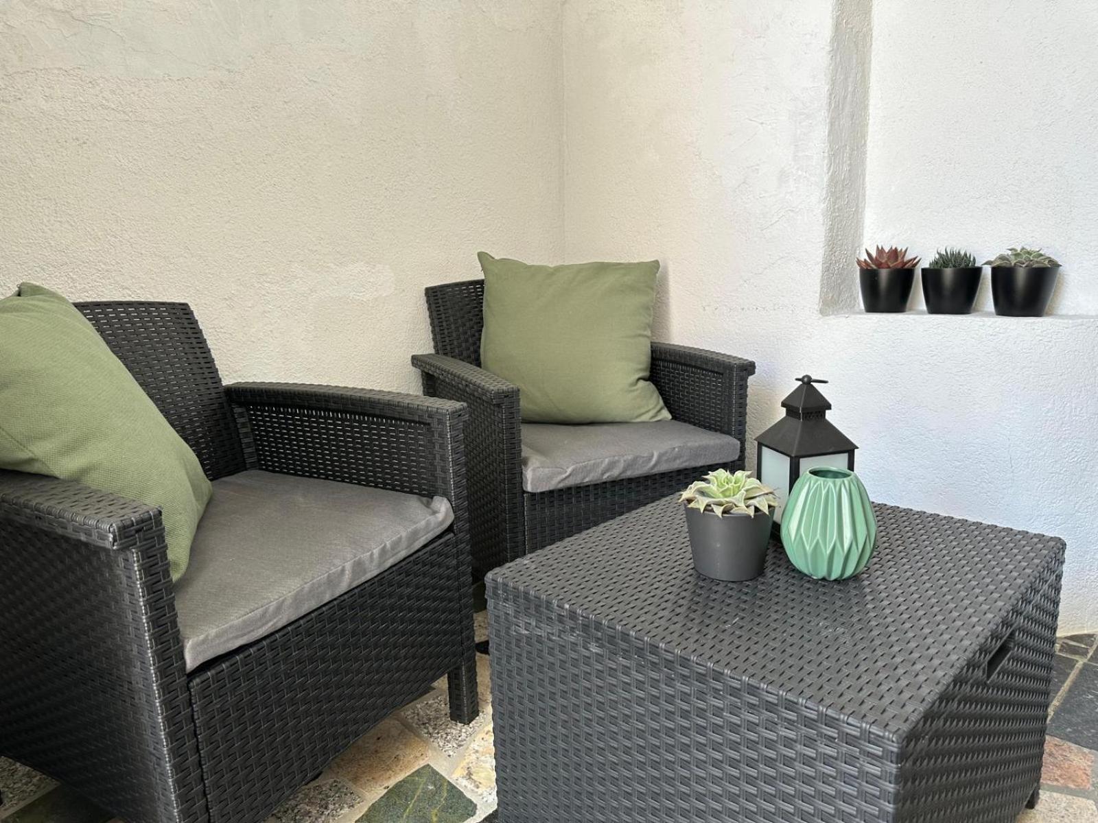 Apartments Vinse Near Rab Center Раб Экстерьер фото